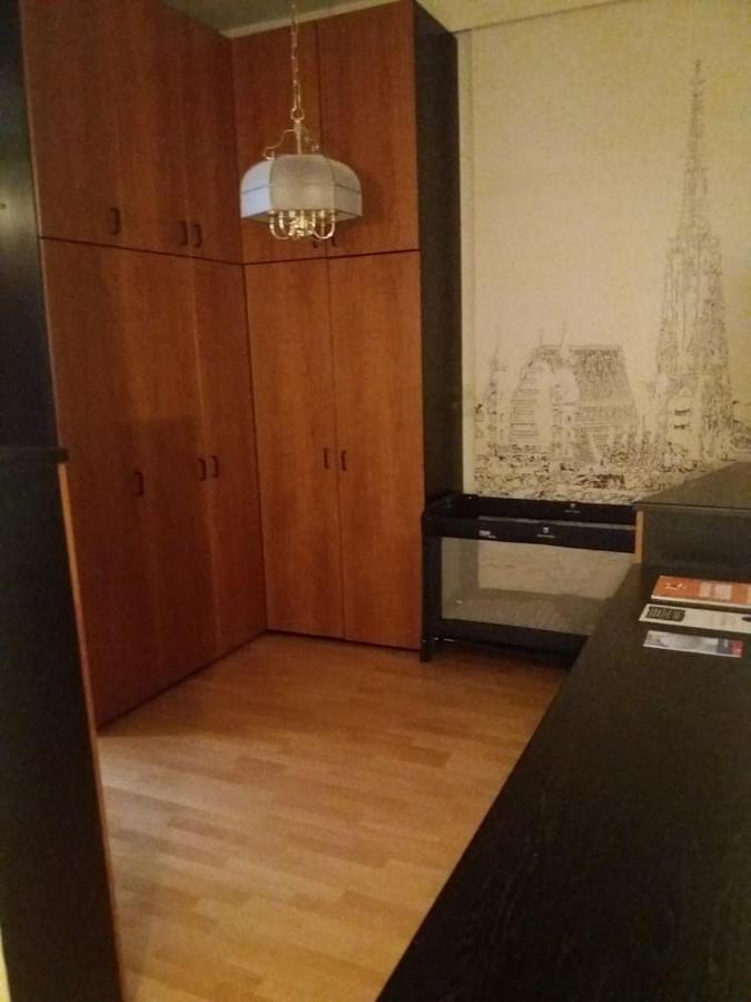 Geraeumige Zentrumsnahe Altbauwohnung Vienne Extérieur photo